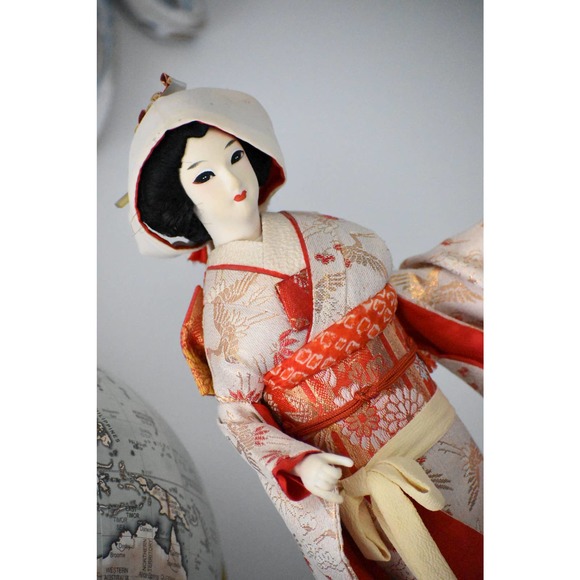 Authentic Vintage Japanese Nishi Doll, Hanayome Bride in Red Kimono, - Picture 5 of 7